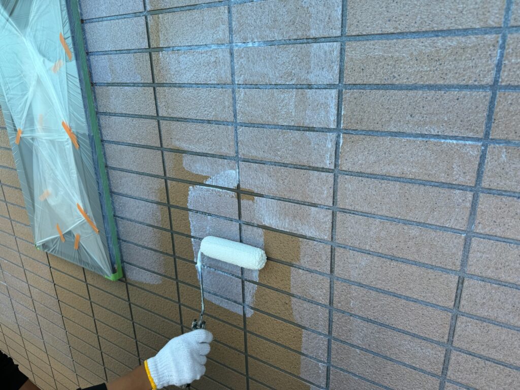 クリヤー塗装上塗り<br />
（仕上げの工程になります。）