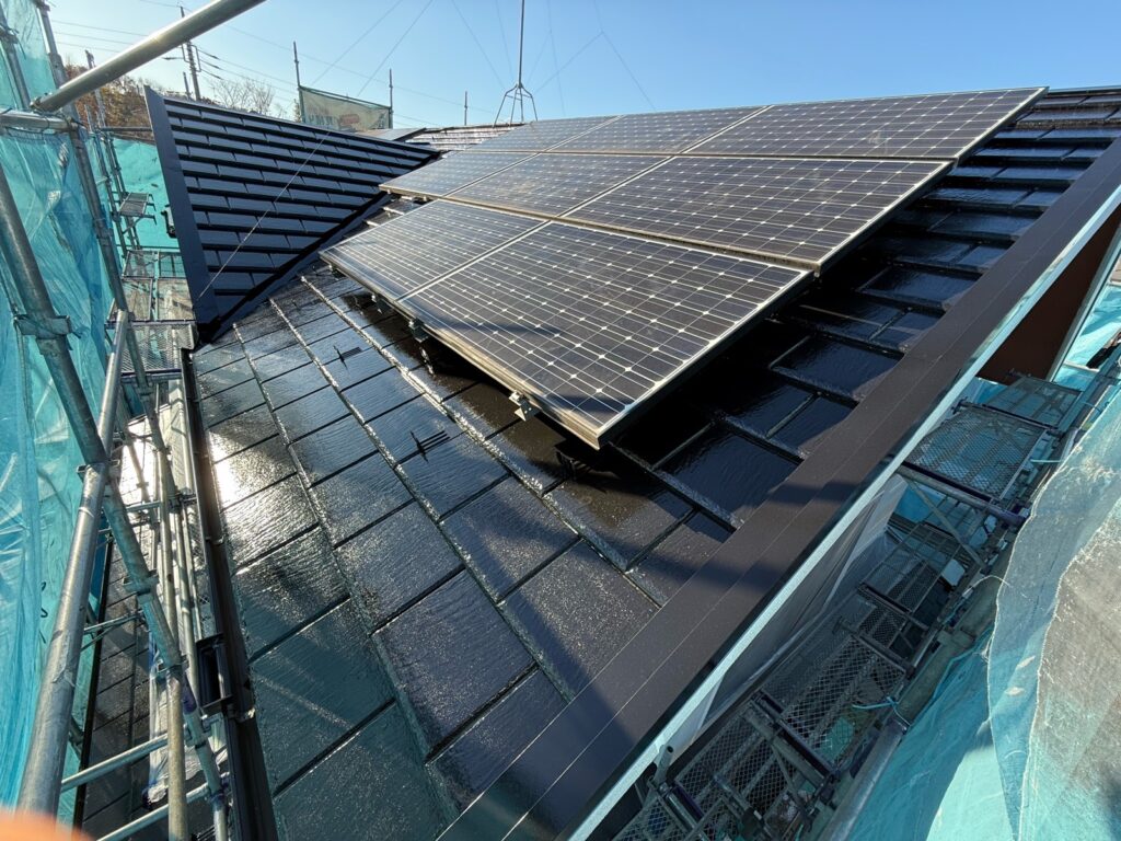 屋根中塗り（完了）