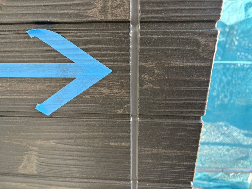 目地コーキング：コーキングならし（完了）