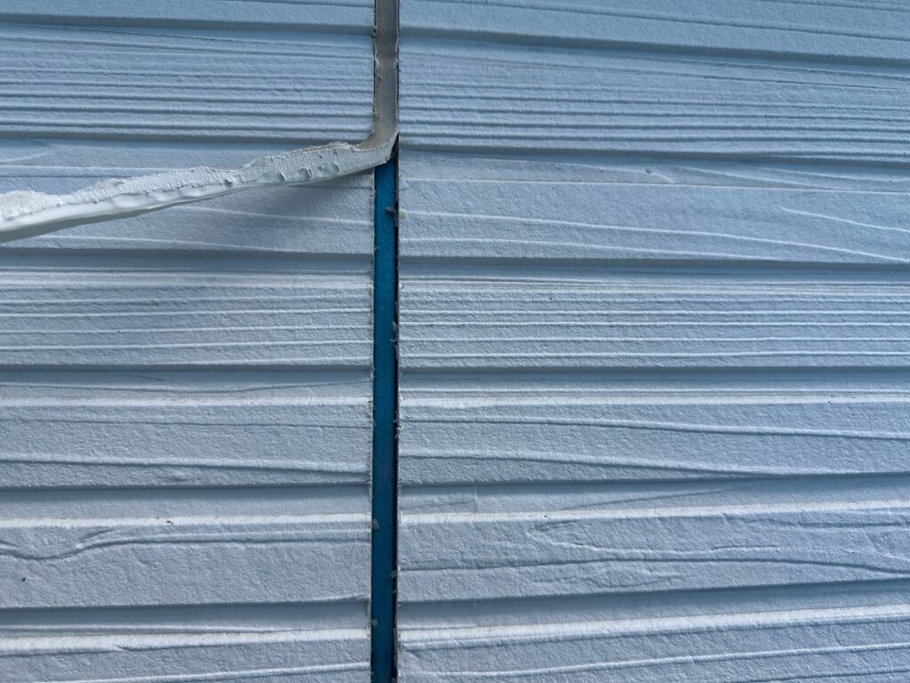 既存のコーキング撤去