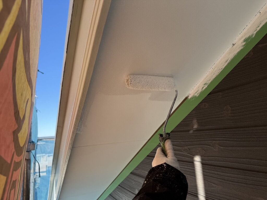 軒天中塗り<br />
