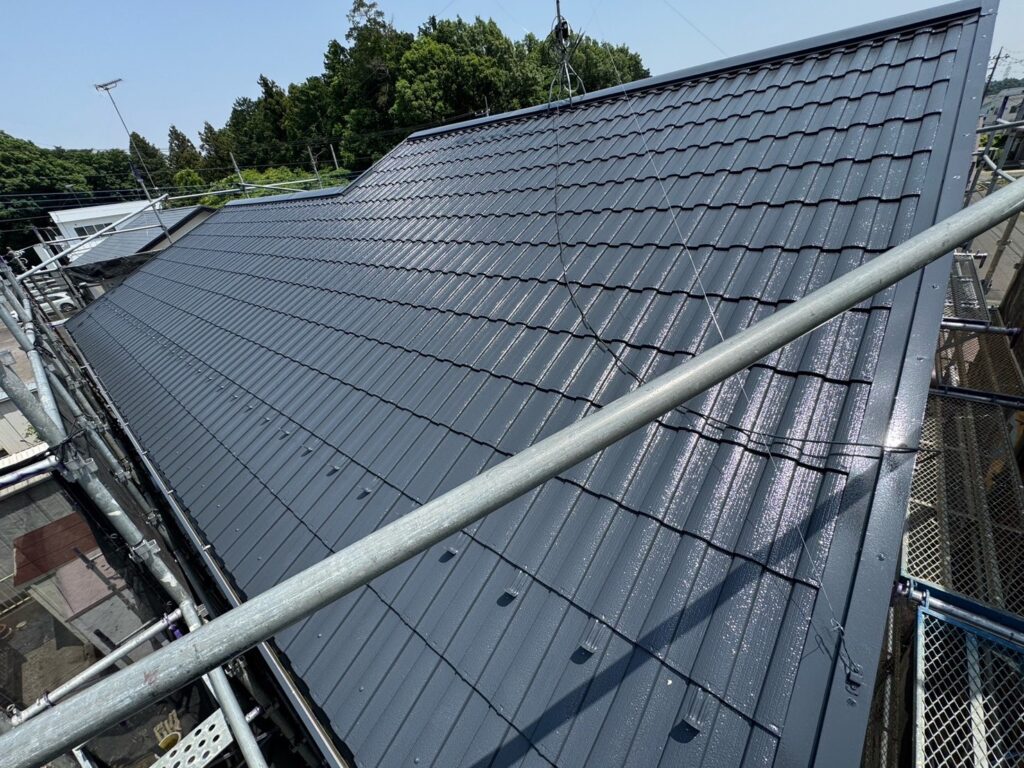 屋根：施工完了<br />
