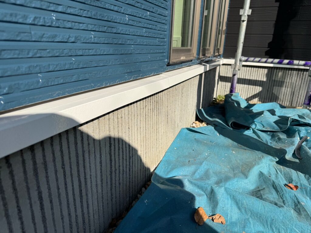 水切り上塗り（計3回塗り、完了）