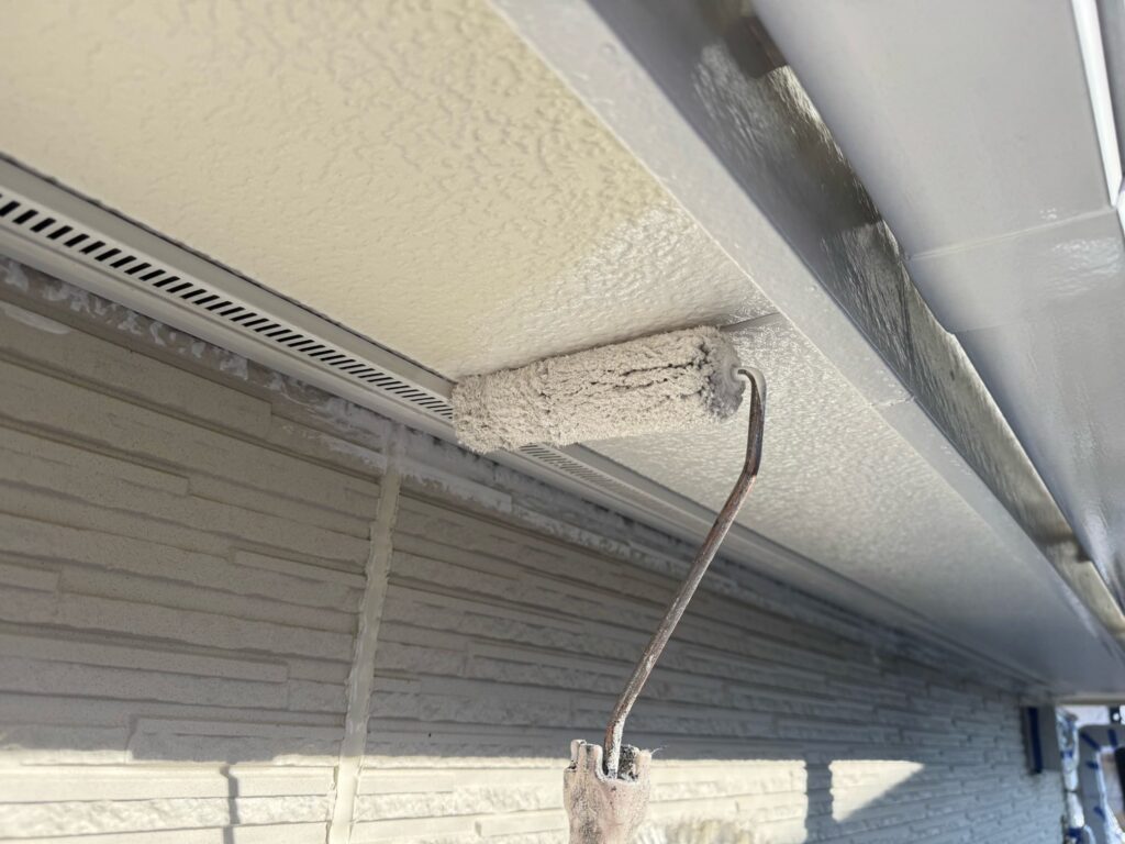 軒天中塗り<br />
