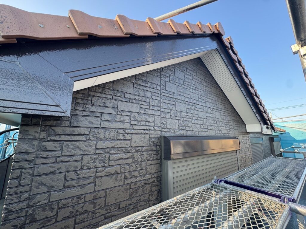 施工完了:破風板(付帯部)