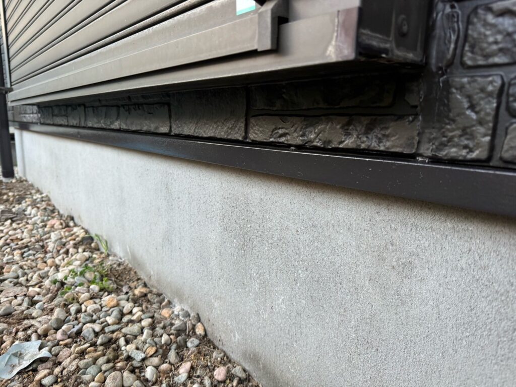 水切り上塗り(計3回塗り、完了)