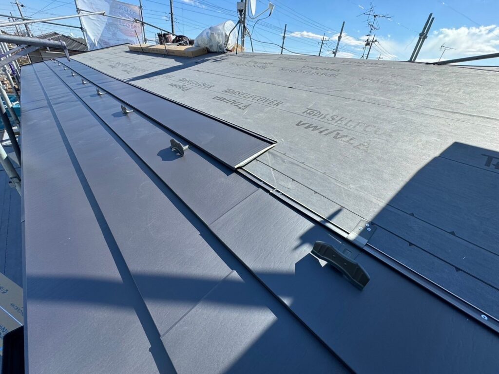 屋根本体取り付け(大屋根)