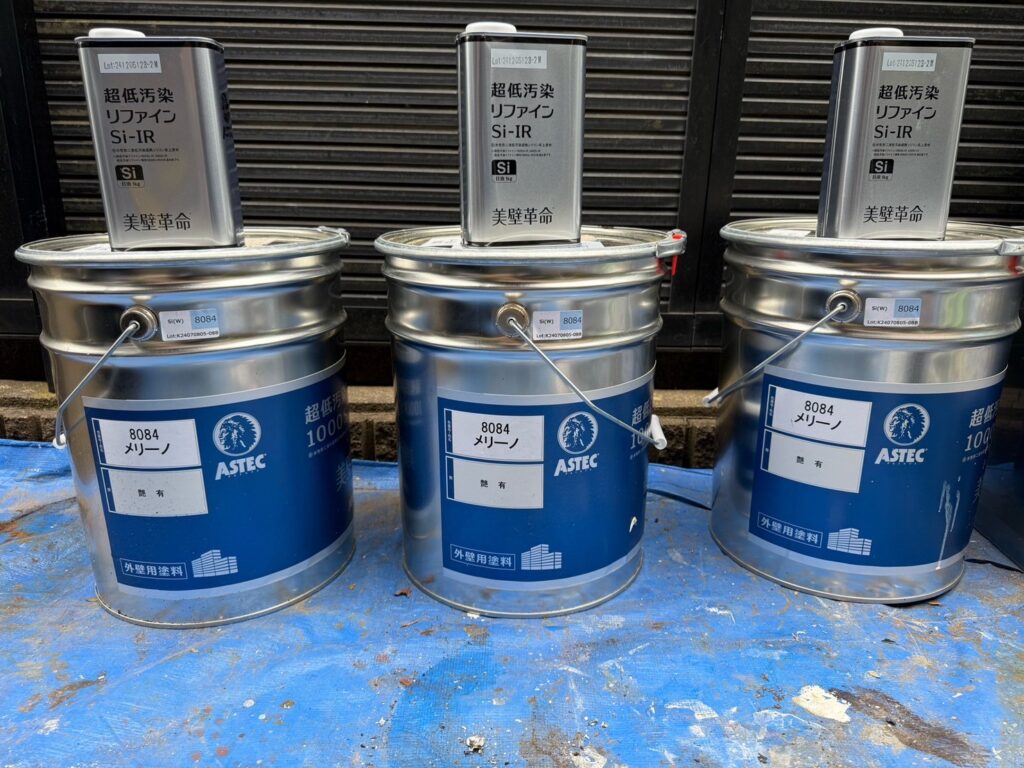 使用材料<br />
→外壁上塗り材料