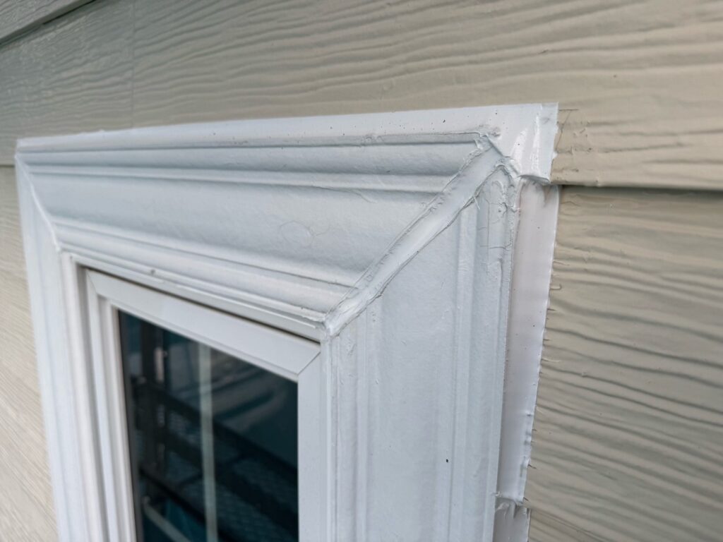 目地コーキング:コーキング(完了)