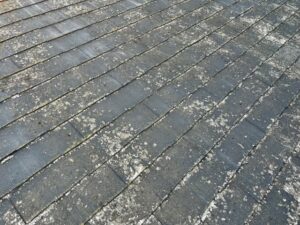 スレート屋根の葺き替えサイン