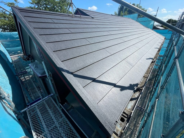 阿見町での屋根カバー工法はタカハシルーフにお任せください