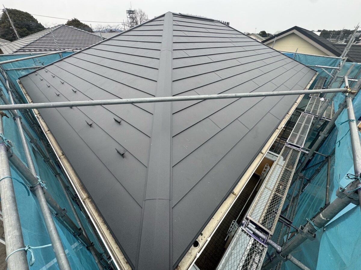 【住友林業】つくば市にて築20年の住友林業のお家の屋根カバー工法（スーパーガルテクト）